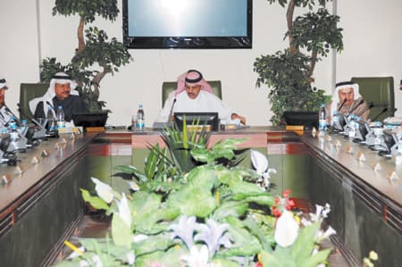 أمانة الرياض : درء السيول بقناتين للتصريف بطول 375 كيلو