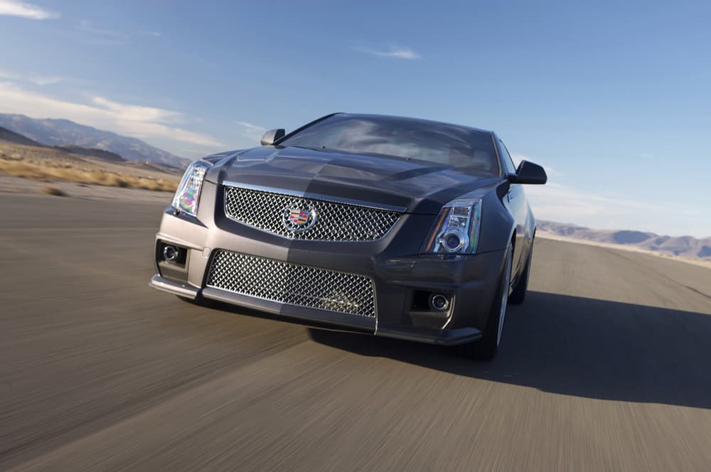 السيارة الجديدة  كاديلاك CTS-V كوبيه 2010 تظهر في ديترويت.