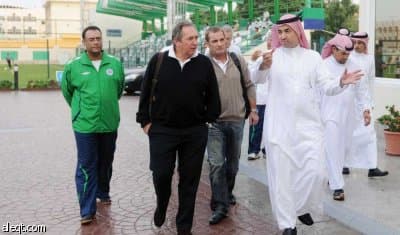 .. والأهلي يتقدم بعرض رسمي وينتظر مدربه غدا