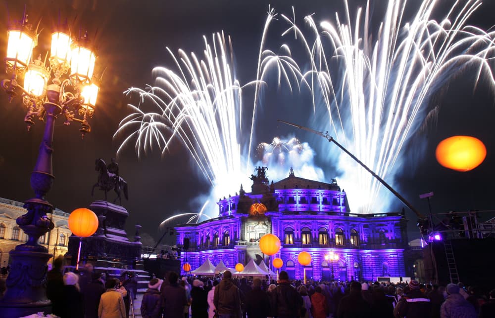 حفل افتتاح "بيكس 2010" الحدث الثقافي السنوي الذي يقام في العاصمة الهنغارية.