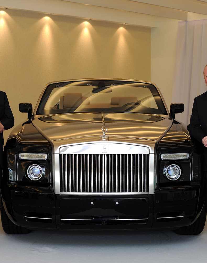 رولز رويس فانتوم Rolls-Royce Phantom تطرح في أسواق العاصمة الماليزية كوالا لمبور.