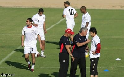 اليوم السادس عشر لكأس إفريقيا..الجزائر تعتزم نقل 1000 مشجع إلى انجولا بعد تأهلها الى نصف النهائي مع غانا