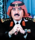 متعب بن عبد الله يزور معسكرا للحرس الوطني الكويتي