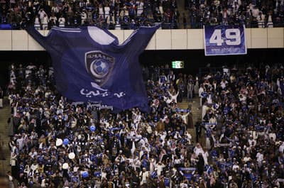 الهلال يتوج بكأس دوري زين