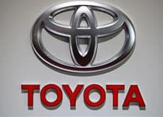 الكونجرس الأمريكي يحقق في عمليات سحب لسيارات تويوتا