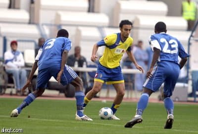 طاقم حكام روماني لإدارة مباراة النصر والهلال