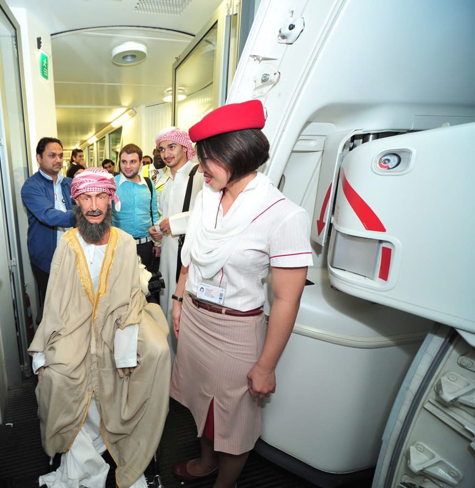 ابن سينا يتوجه إلى الرياض