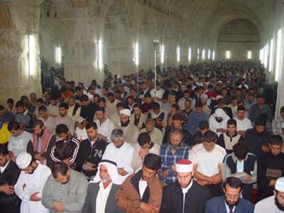 تشققات خطيرة في المُصلى المرواني في المسجد الأقصى
