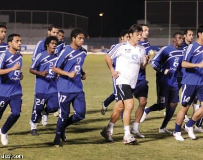 البطن يؤلم ياسر.. والمحياني ينتظر الإذن