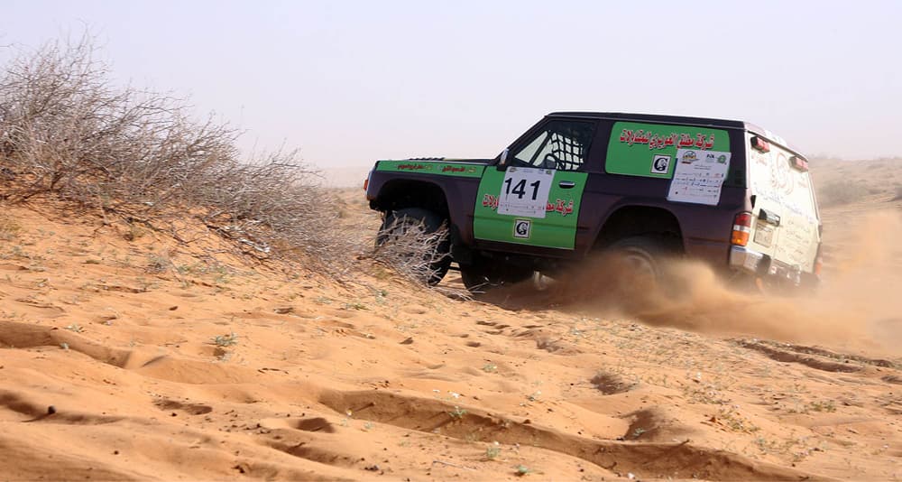 الراجحي في الصدارة في أول أيام بطولة رالي حائل 2010
