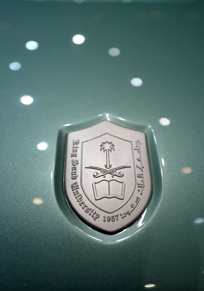 جامعة الملك سعود تشارك بسيارتها الفارهة  "غزال 1" في معرض جنيف الـ80 الدولي للسيارات.
