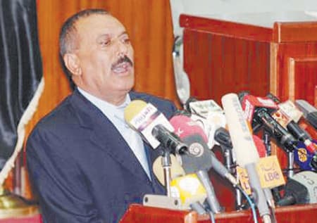 الرئيس اليمني يدعو «الانفصاليين» في الجنوب إلى الحوار