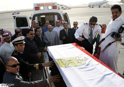 أداء صلاة الميت على شيخ الأزهر في المسجد النبوي الشريف