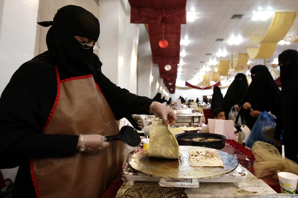 الإقبال على مهرجان الكليجا في بريدة يدعم مستوى منتجات الأسر نحو التنافسية