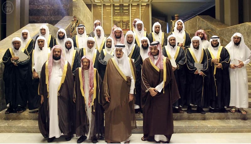 الأمير سلمان: إن بلداَ فيه مكة والمدينة جدير أن يحتفي بالقران