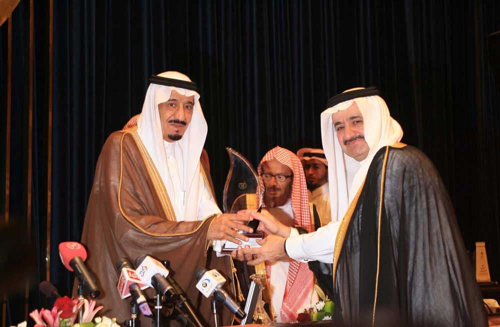 الأمير سلمان: إن بلداَ فيه مكة والمدينة جدير أن يحتفي بالقران