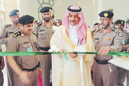 محافظ المجمعة  يدشن فعاليات  أسبوع المرور