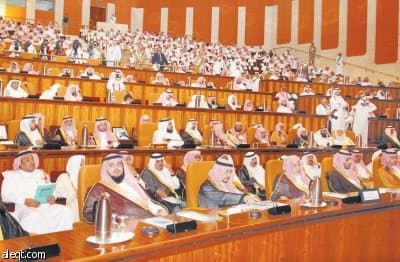أمير الرياض: بلدٌٌ يضم مكة والمدينة جدير به أن يحتفي بالقرآن
