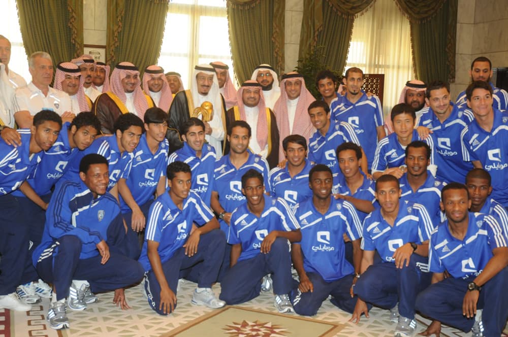 الأمير سلمان يستقبل نائب رئيس نادي الهلال وأعضاء ولاعبي النادي