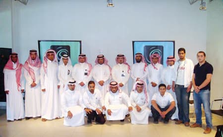 «زين السعودية» تستقبل وفدا جامعيا وتطلعهم على أحدث تقنياتها