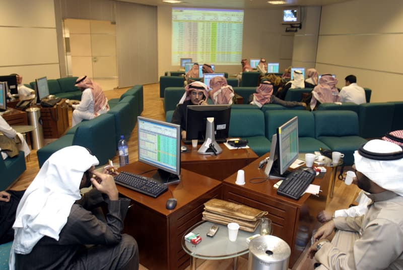 السوق السعودية تنهي تداولاتها كاسبة 48 نقطة