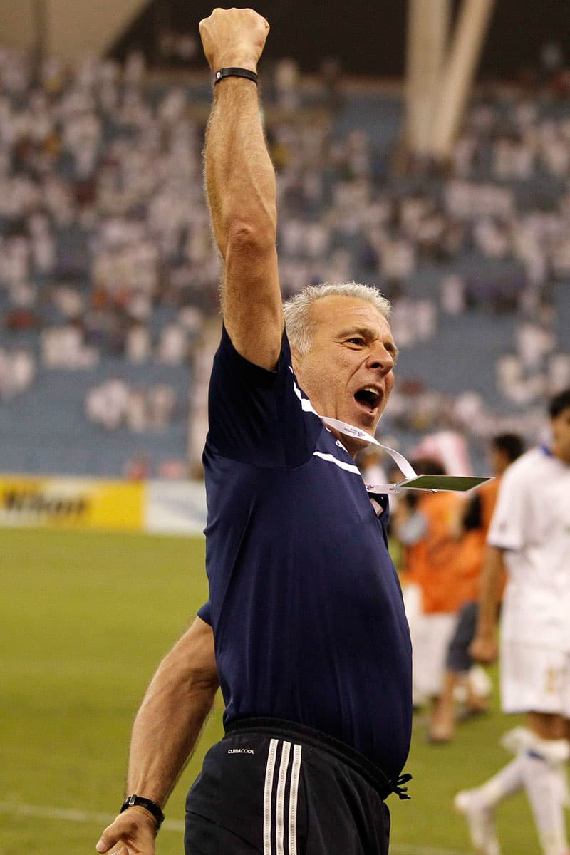الهلال بثلاثة أهداف يقضي على بونيودكور الأوزبكي ويتأهل إلى دور الربع نهائي من دوري أبطال آسيا