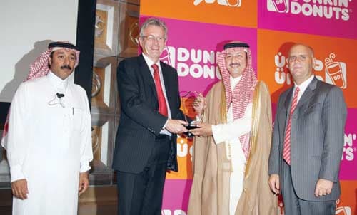 «دانكن دونتس» السعودية تحتفل بيوبيلها الفضي