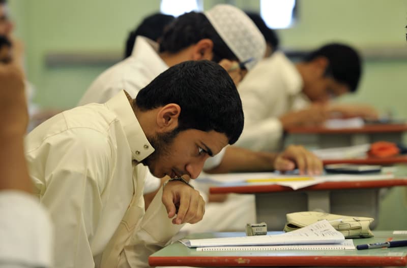 الطلاب يؤدون اختباراتهم في جميع مناطق المملكة صباح اليوم