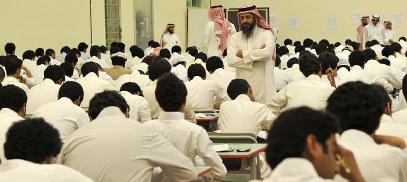 الطلاب يؤدون اختباراتهم في جميع مناطق المملكة صباح اليوم