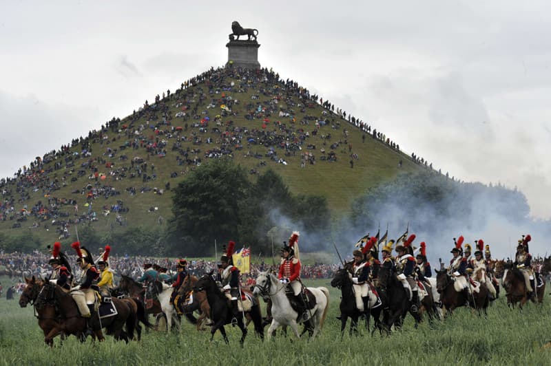 معركة واترلو.. القشة التي قصمت ظهر نابليون