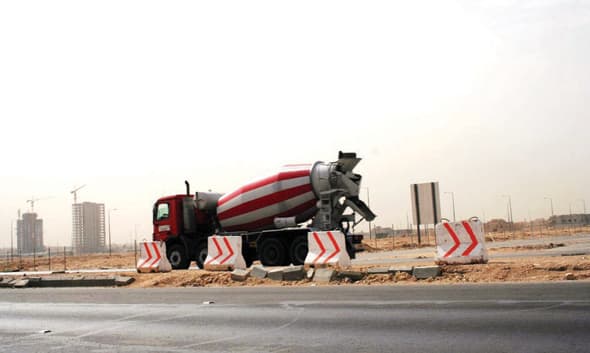 «النقل»: لا علاقة لنا بتطوير امتداد طريق الأمير سلمان غرباً