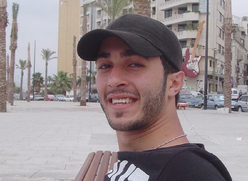 مجلس الوزراء اللبناني يعقد جلسة في المطار على خلفية حادث الطائرة السعودية