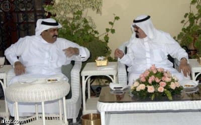 خادم الحرمين الشريفين يعقد أجتماع مع أمير قطر