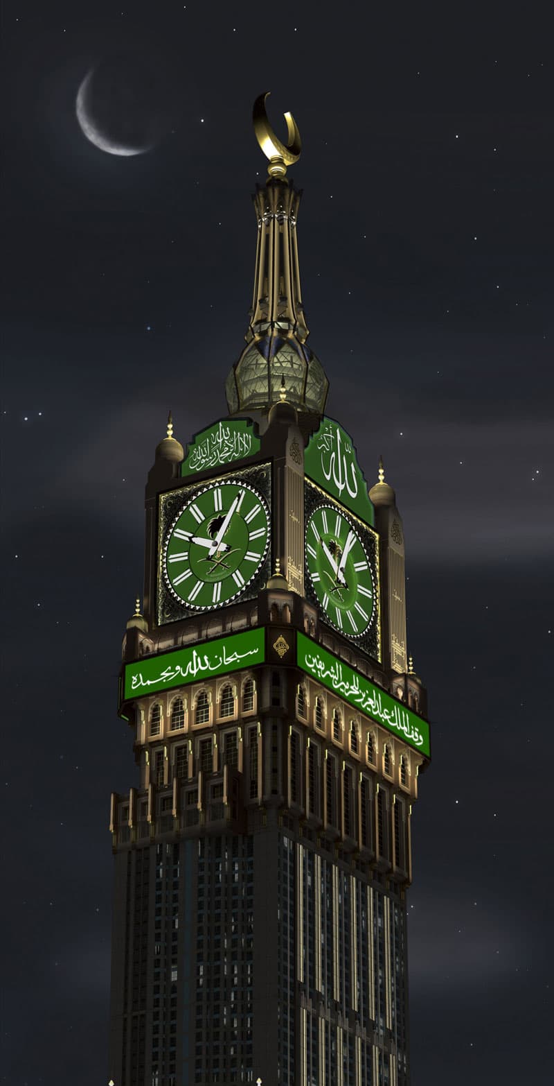 صور لمراحل العمل في ساعة مكة والتي سيبدأ التشغيل التجريبي لها في الأسبوع الأول من شهر رمضان المبارك