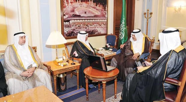 النائب الثاني يدعو إلى وضع استراتيجية شاملة للحج مدعومة بالدراسات