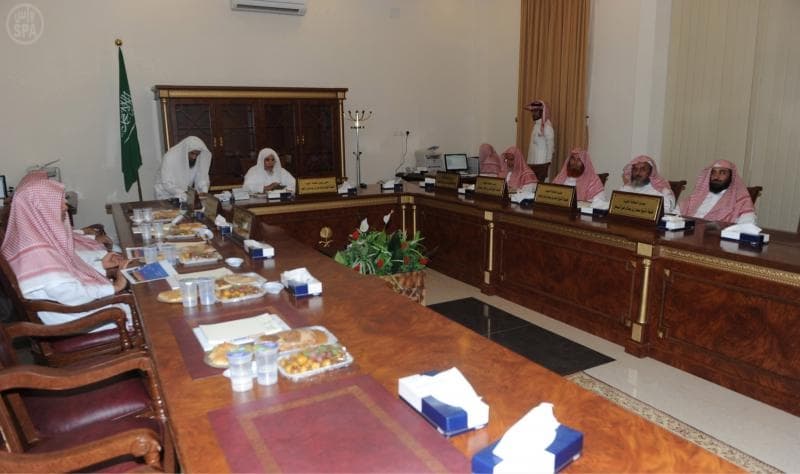 الديوان الملكي: غداً المكمل للثلاثين من رمضان.. والعيد يوم الجمعة
