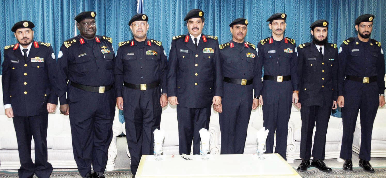 ترقية 12 ضابطا في كلية الملك فهد الأمنية