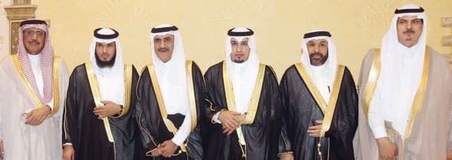 فراج ومناحي البقمي يحتفلان بزفافهما