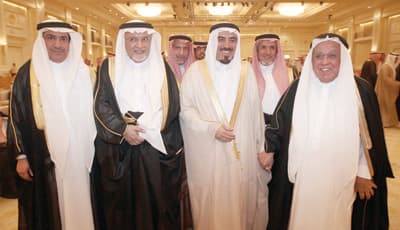 أفراح الطوق والعذل