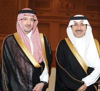 أفراح الطوق والعذل