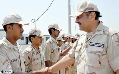 خالد بن سلطان: الوضع في الحد الجنوبي هادئ.. وزيارتي تفقدية