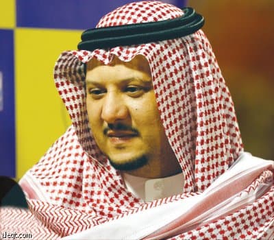النصر يكلف محاميا لإسكات المشككين في بطولاته