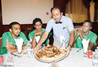 شد يبعد عيد عن الأخضر.. وبشير يتألق