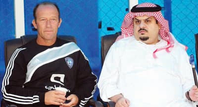 غياب ويلي وياسر.. ونيفيز يصرُّ على الرحيل