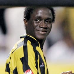 الحسن كيتا يكمل عقد أجانب الشباب