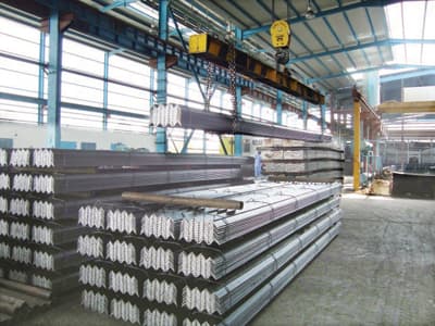 «حديد الرياض» ترفع إنتاجيتها إلى 100 ألف طن وتخطط لـ 200 ألف