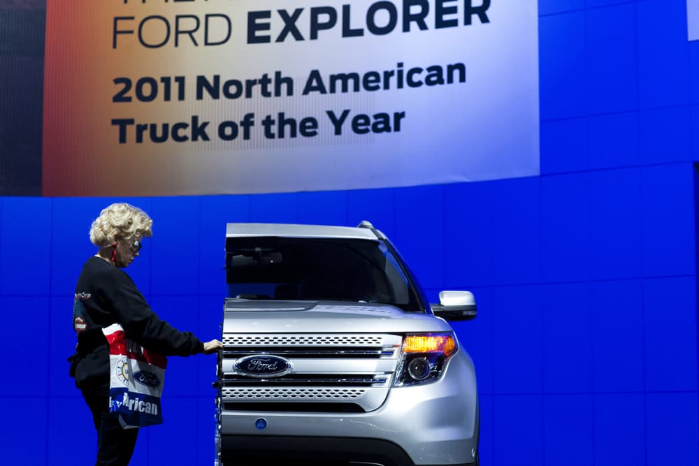 معرض لسيارات 2011 في واشنطن