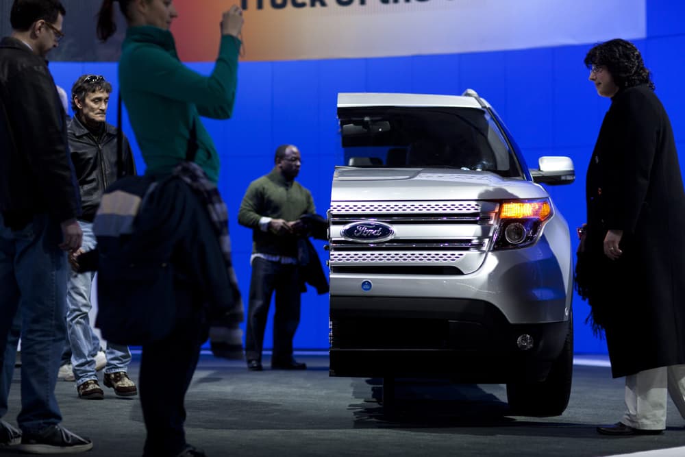 معرض لسيارات 2011 في واشنطن