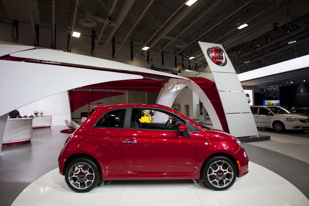 معرض لسيارات 2011 في واشنطن