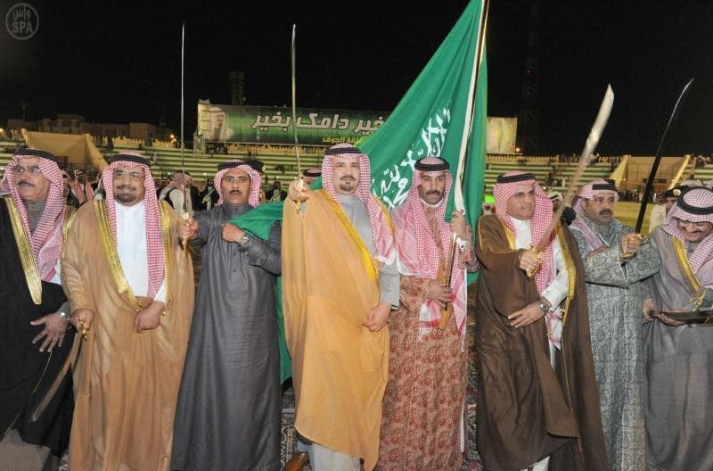 أهالي الجوف يحتفلون بعودة خادم الحرمين الشريفين بحضور أمير المنطقة